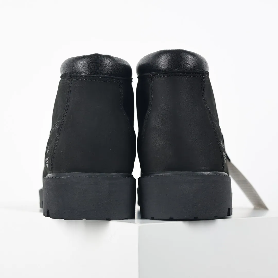 Local self-pickup💰640 Core recommendation Good price Top genuine consistent injection molding process, rubber non-slip outsole resists cold and cracks, genuine consistent full leather collar/lining/sole, equipped with anti-fatigue shock-absorbing honeycomb insole, extremely comfortable, full set of original packaging accessories (comes with shoelaces, cleaning eraser, counter bag) Size: 35 36 37 38 39 39.5 40 41 42 43 44 45 One size too large